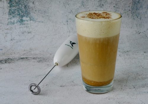 Tahin café latte, keto recept - lekker genieten begint bij Con-serveert.nl